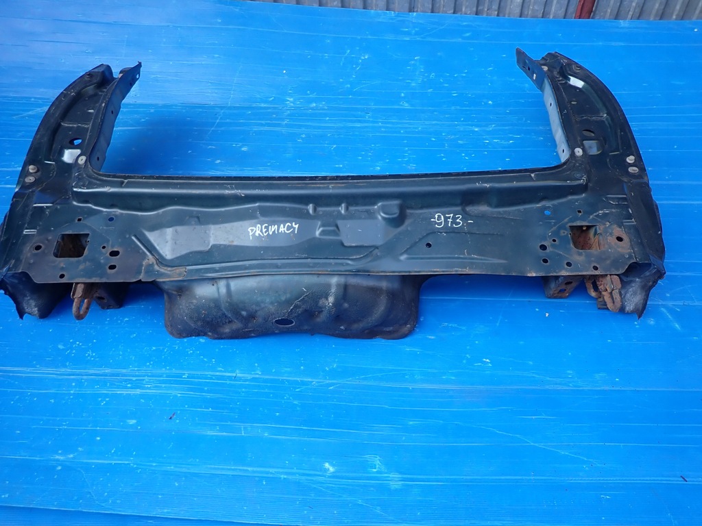 фото №4, Mazda premacy 99-05 pas задний