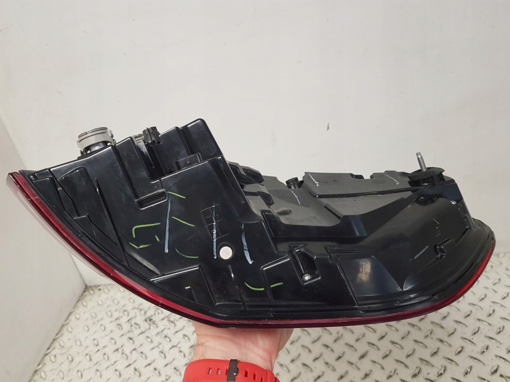 Ładna задня ліва лампа bmw x5 g05 18-23 h35a164b102 2sk013396 Ціна