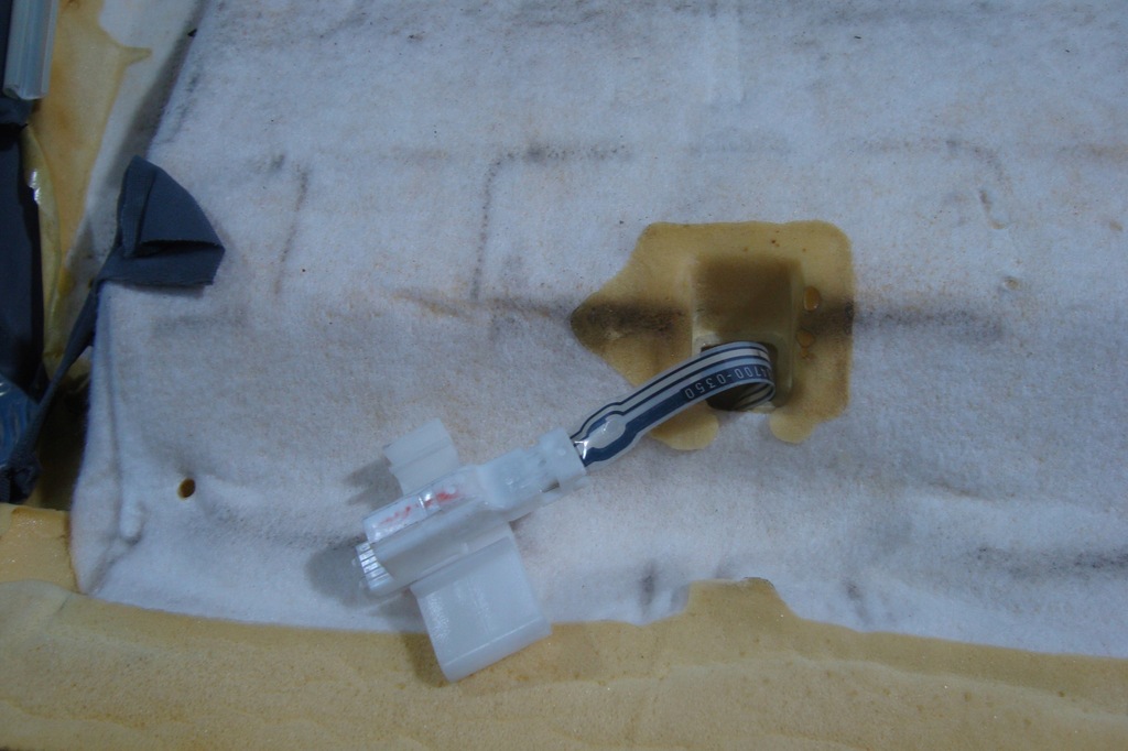 фото №8, Сидіння обшивка лівий перед toyota prius ii 03-08 poznań