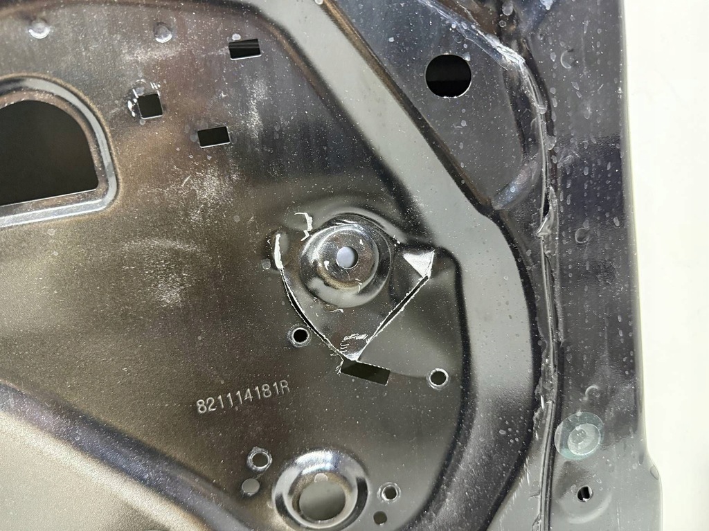 фото №7, Dacia spring дверь левая задняя ładne