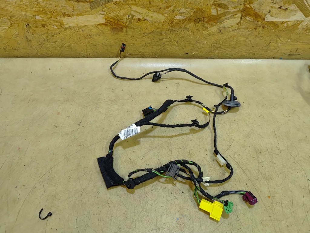 фото №1, Mercedes w204 жгут дверь левый перед a2045409535