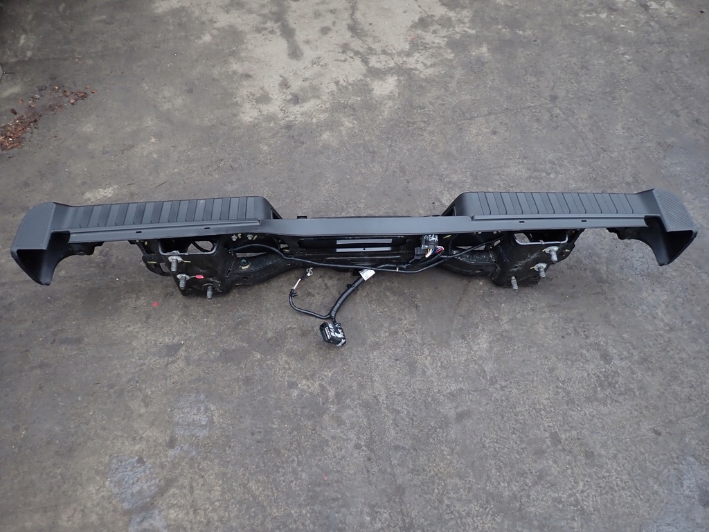 фото №8, Бампер задний kpl. балка фаркоп жгут датчики pdc ford f150 raptor 2024