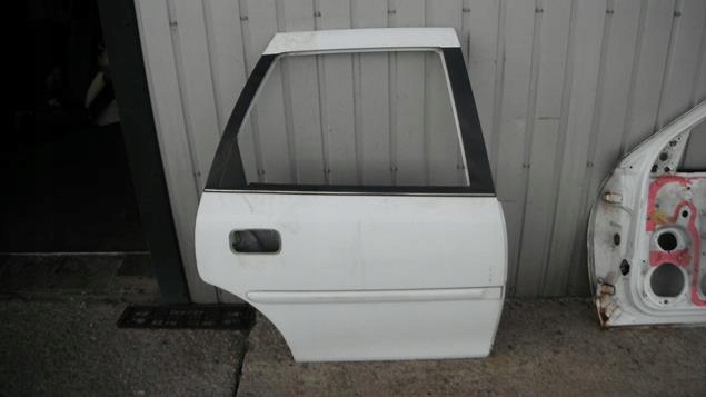 фото №1, Opel vectra b kombi 99-02 двері правий задня