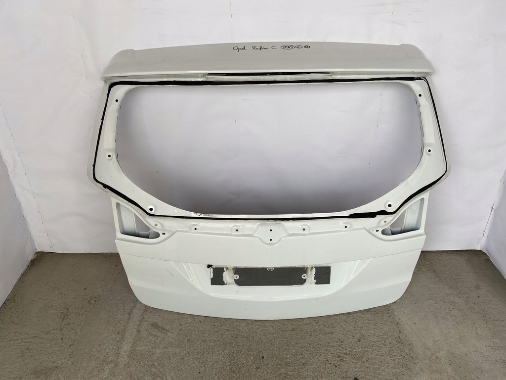 фото №1, Opel zafira c 2012r- кришка багажника багажника задня