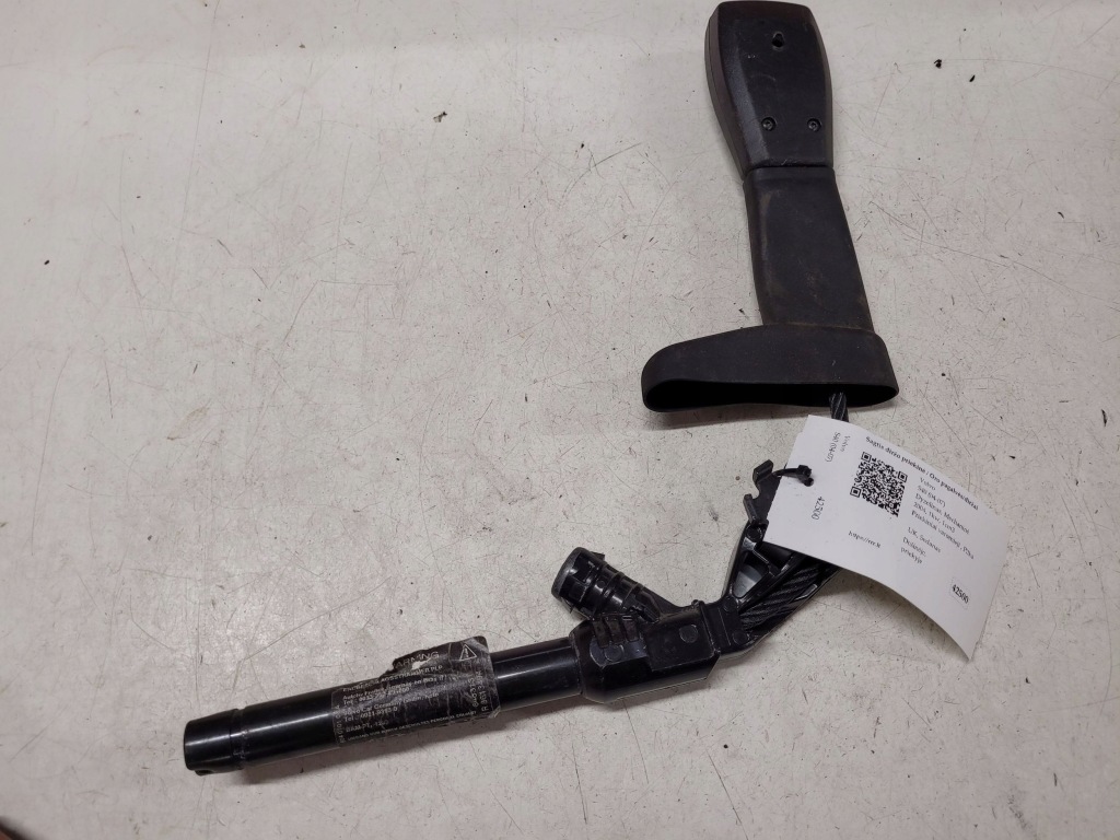 Купить Пряжка поперечина передний перед сторона правая volvo s40 r8613494