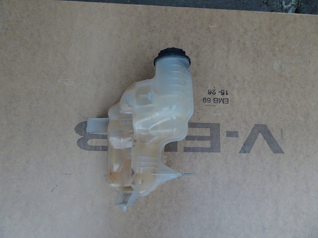 фото №1, Land rover discovery iv бак розширювальний