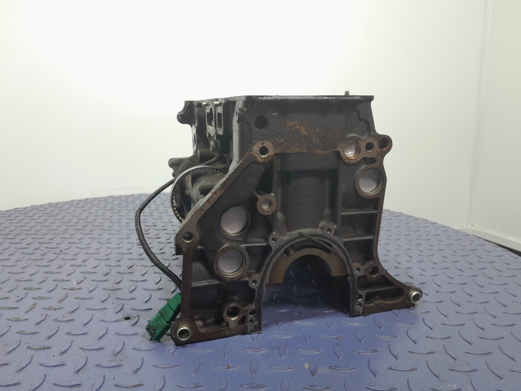 фото №5, Audi a4 b8 2.0 tfsi 211 km блок двигателя cpma 06h103021s