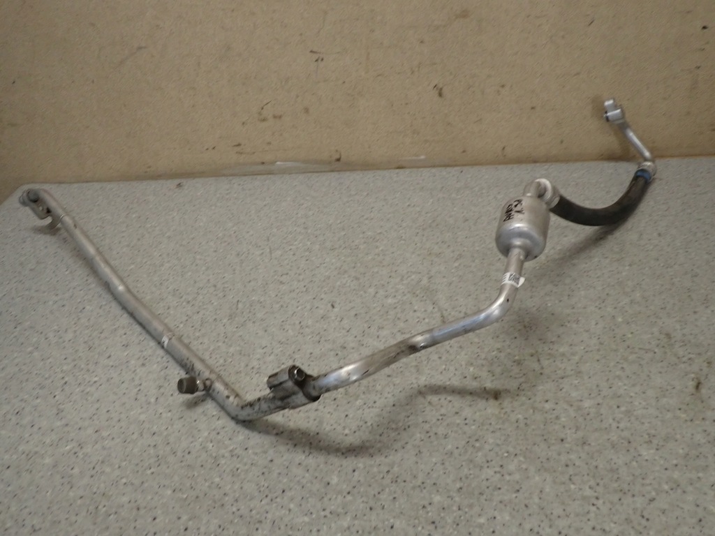 фото №4, Toyota auris 1.4 d4d 06-12 шланг кондиціонера