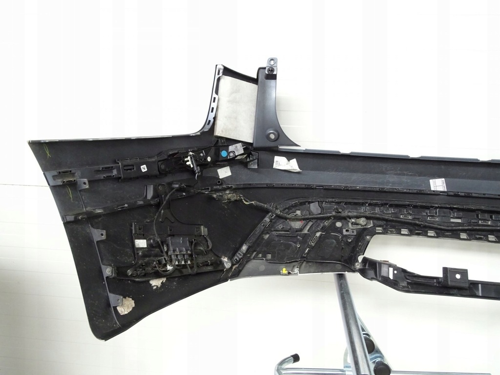 фото №5, Бампер kompletny задня range rover velar 2017 2018