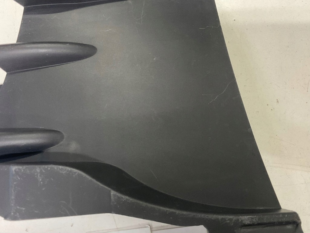 Воздуховод, впуск воздуха mercedes eqs w297 правая 811. с Разборки