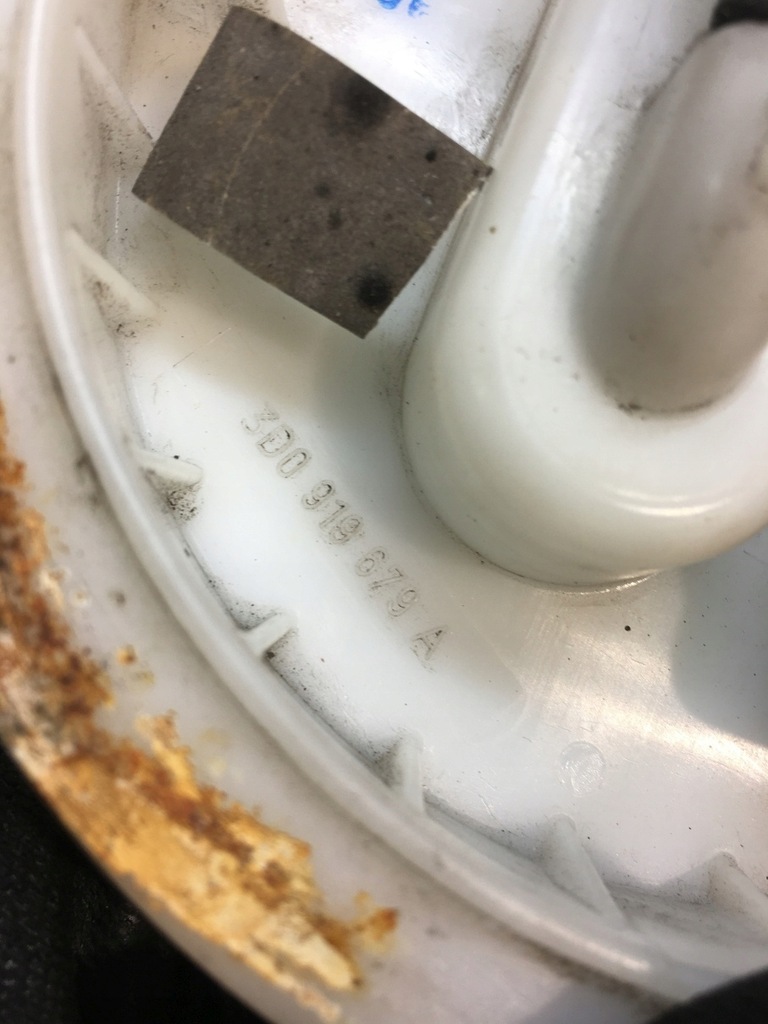 фото №12, Насос пального поплавок vw phaeton 3.2 v6 3d0919679a