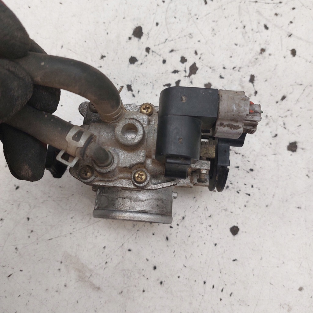 фото №13, Suzuki jimny 1,3 2008 дроссельная заслонка воздуха mikuni