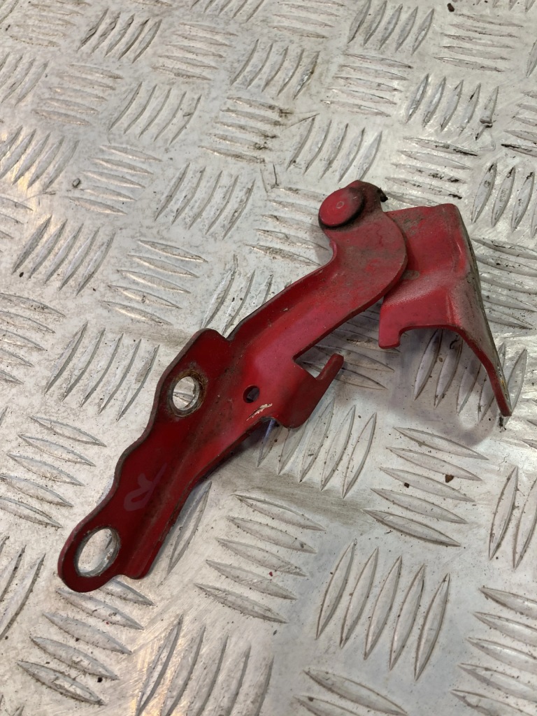 фото №1, Петля капот правий toyota hilux vii 05-15