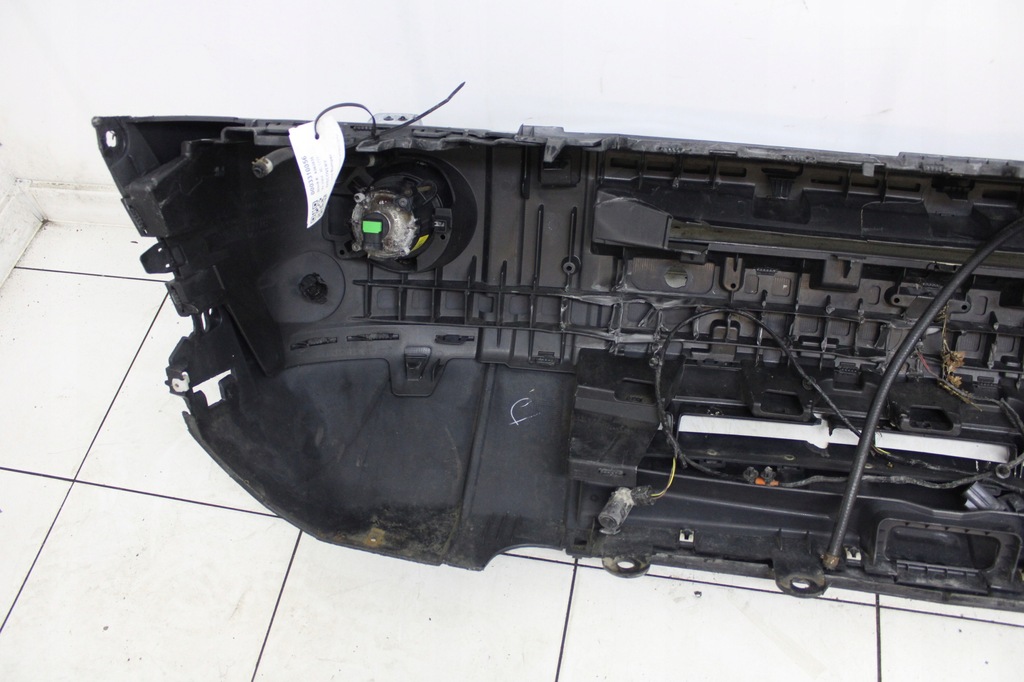 фото №9, Land rover discovery iii 3 2004r- бампер перед передний pdc