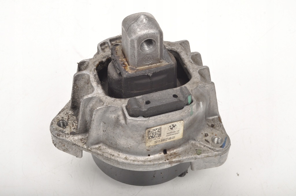 фото №1, Rolls-royce wraith rr5 6.6 кронштейн подушка двигуна