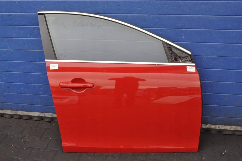 фото №1, Volvo v40 ii дверь правый перед передние