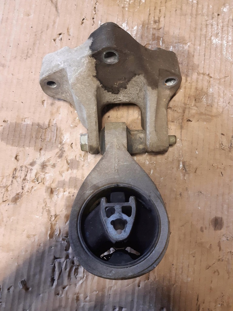 фото №6, Кронштейн подушка коробки nissan qashqai j10 1.6dci