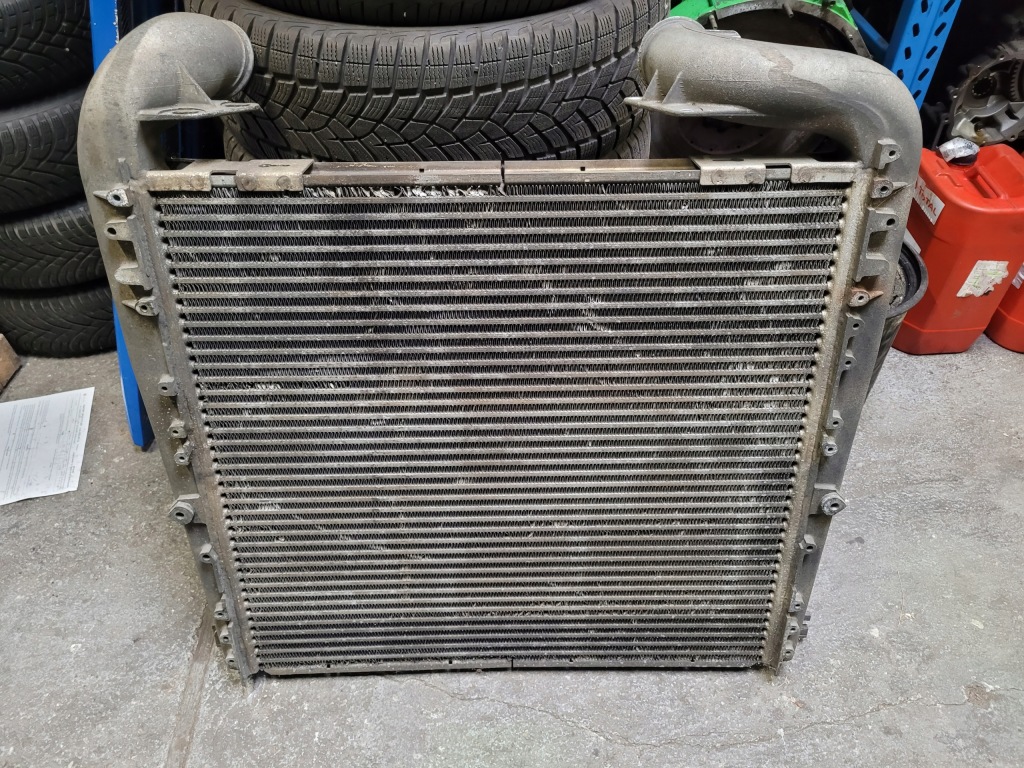 фото №1, Радіатор повітря інтеркулер scania 1795730