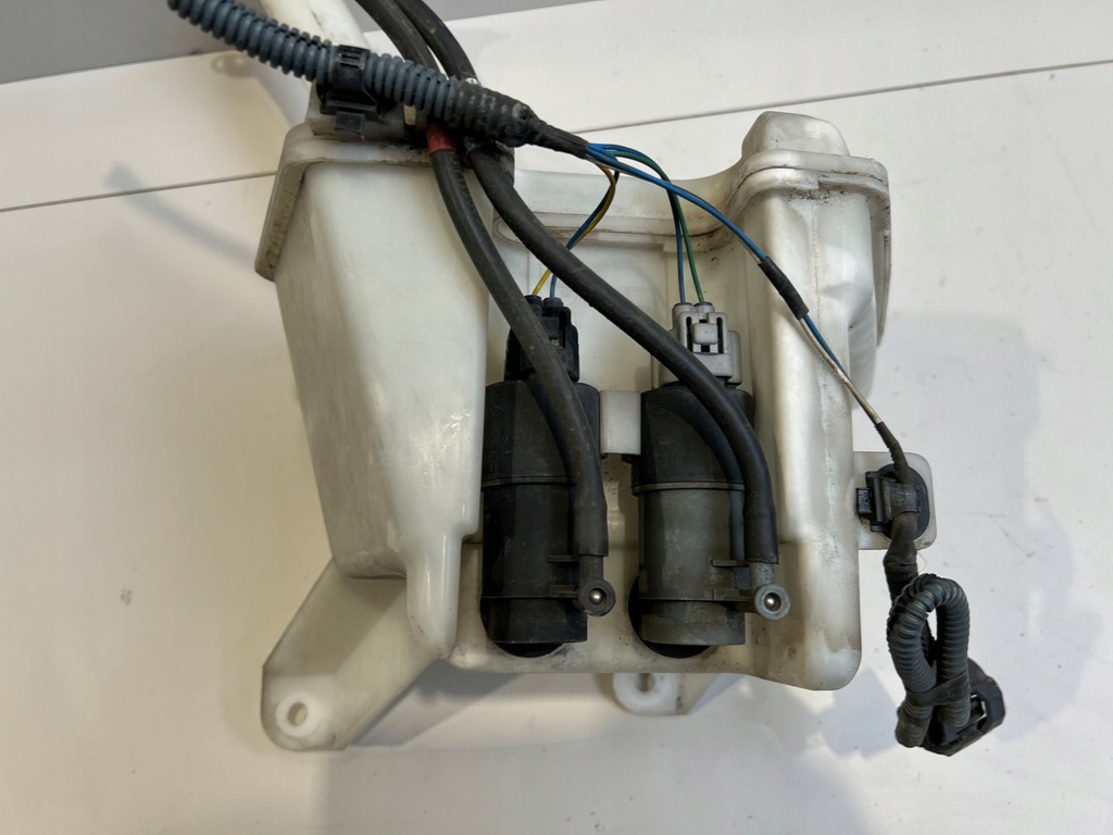 фото №6, Бачок омывателя toyota yaris iii