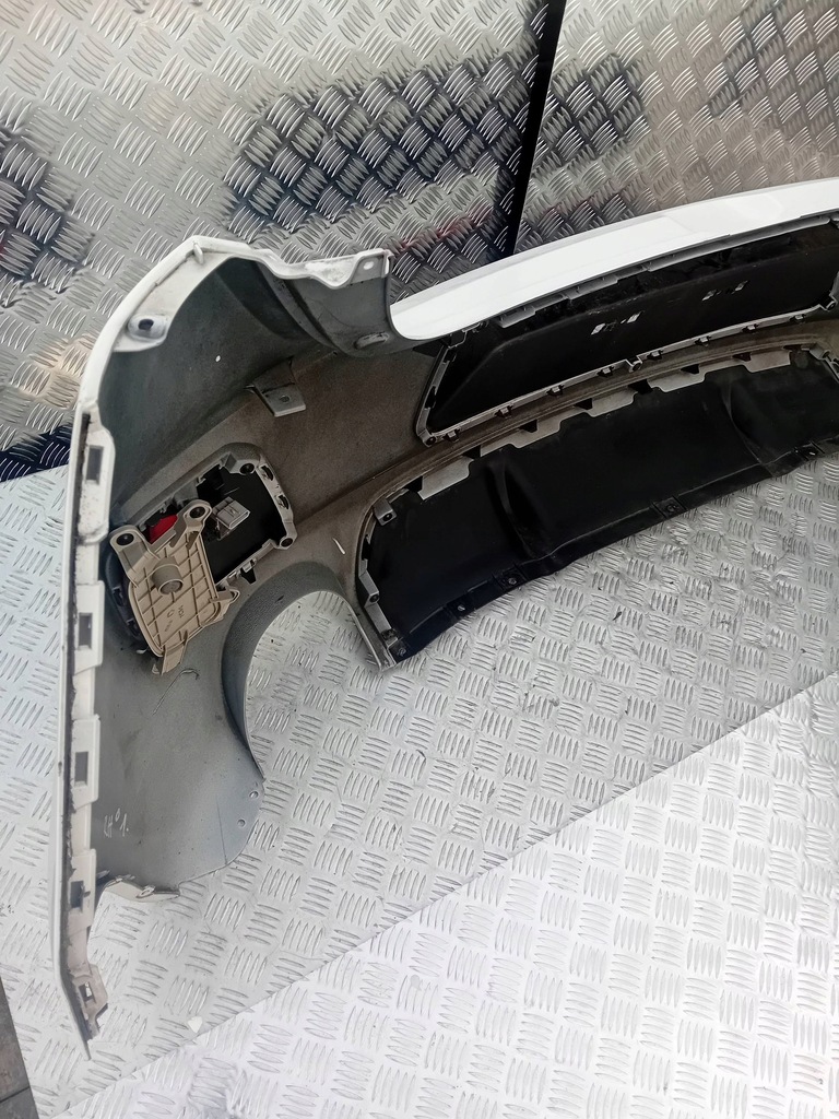 фото №9, Kia ceed ii gt lift 5d бампер задня hw deluxe white