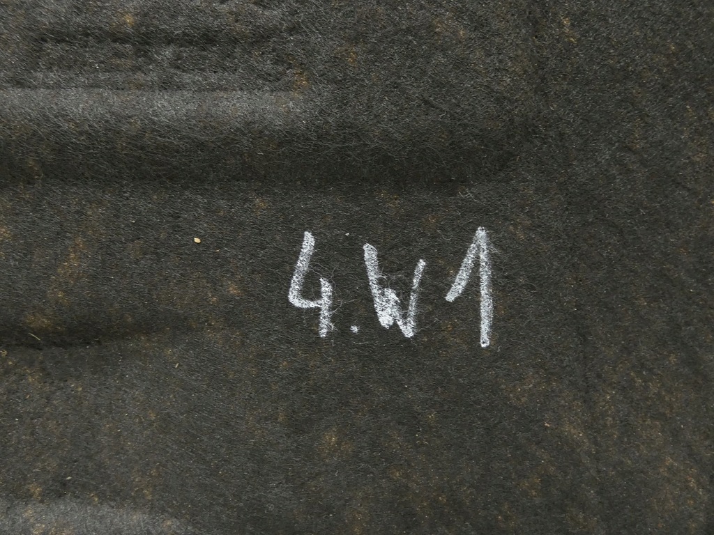 фото №9, Шумоизоляция подкрылок капот + клипсы audi a4 b8 a5 8t 8t0863825h