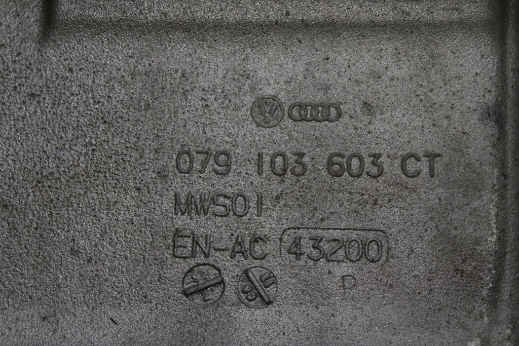 фото №9, Поддон масляная 079103603ct audi r8 4.2 fsi byh