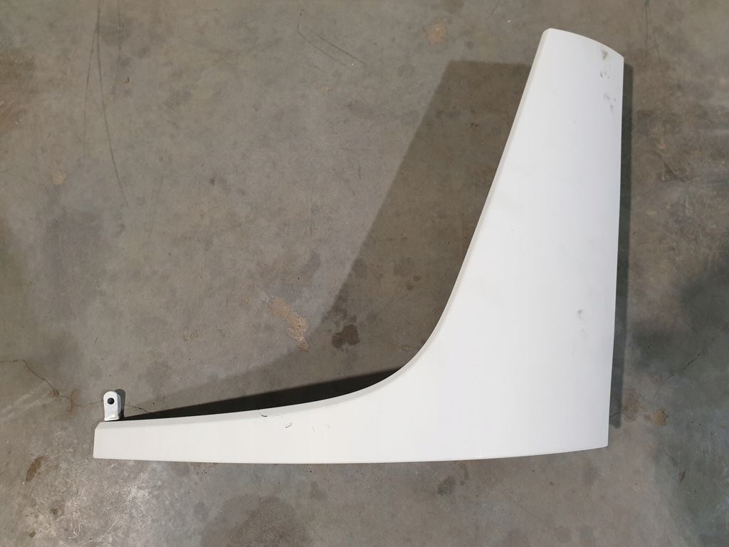 фото №1, Actros mp4 молдинг накладка лампи element бампера