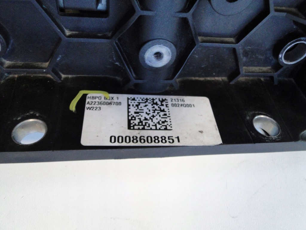 фото №8, Mercedes w223 223 повітропровід шторка жалюзі верхній