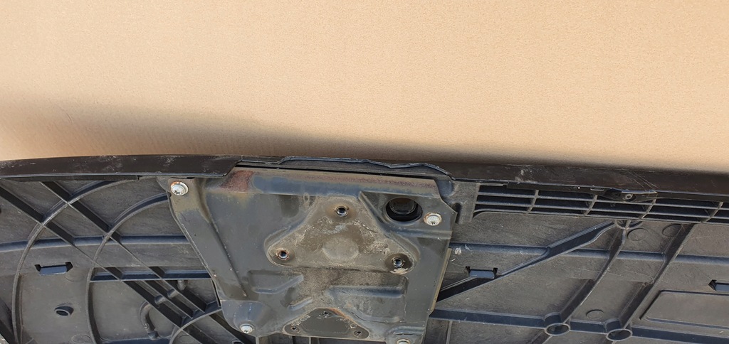 фото №4, Iveco stralis trakker решітка радіатора решітка радіатора капот вузька