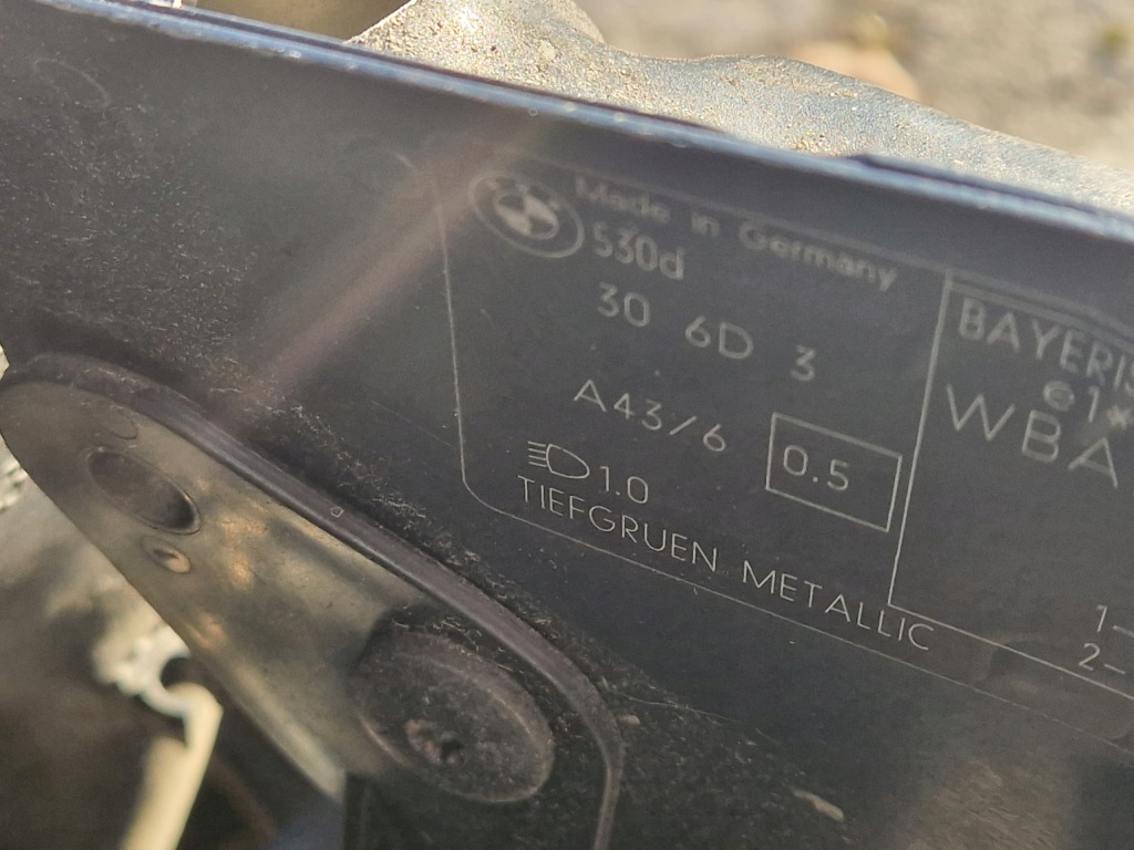 фото №10, Бампер задний bmw e61 hak a43/6 tiefgruen