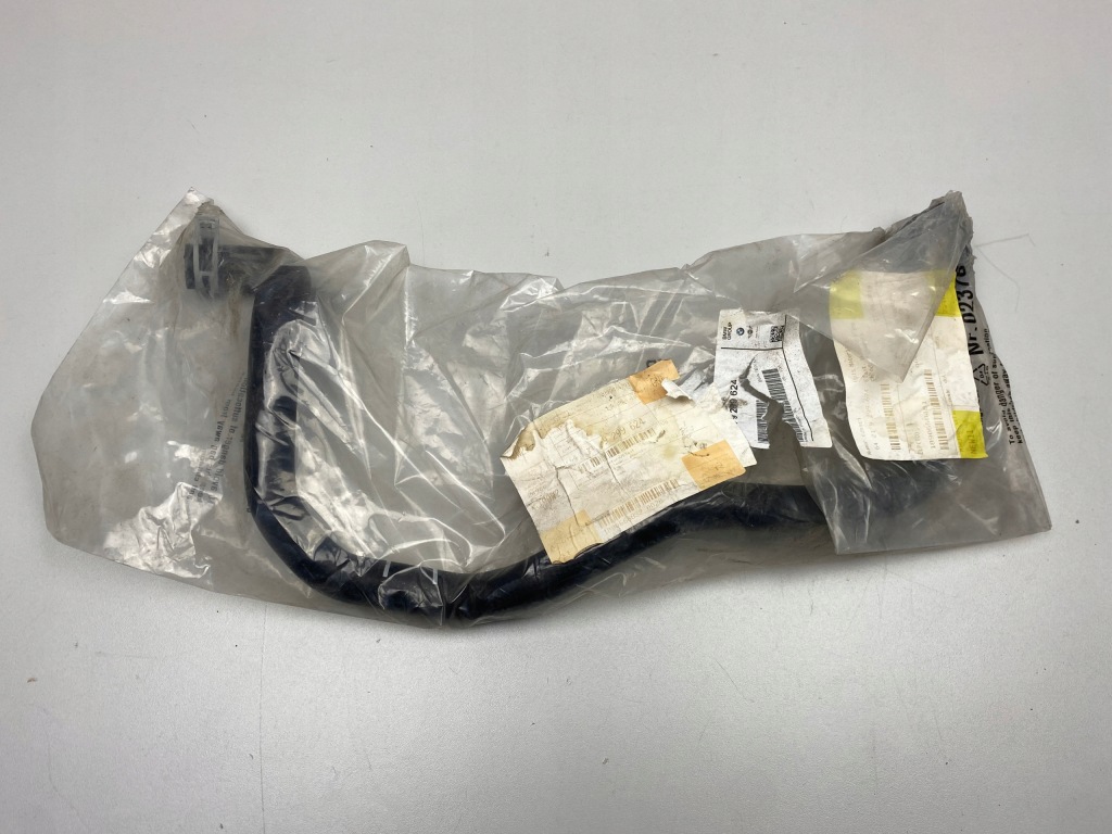 Купити Bmw g11 g30 труба патрубок шланг води 9299624 новий