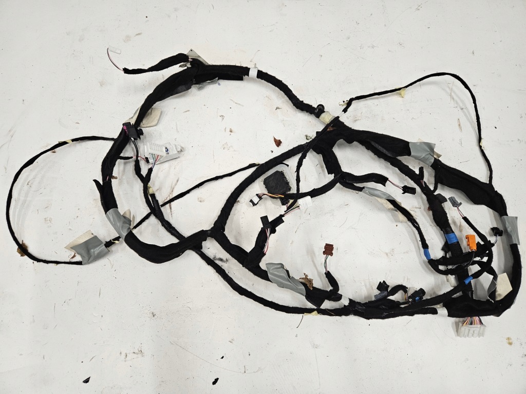 Купити Електропроводка джгут стельовий стеля renault austral rafale 241608307r