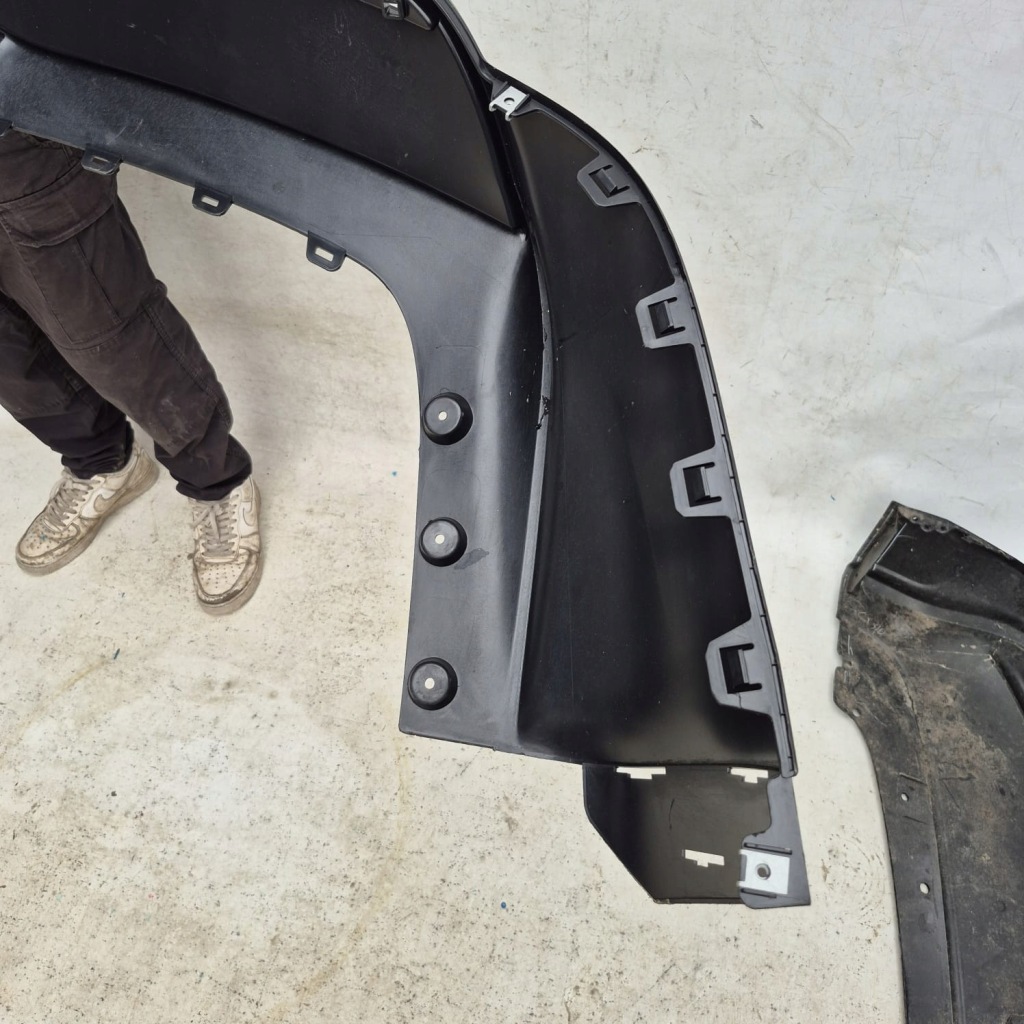 фото №9, Tesla x plaid дифузор бампера задня заднього накладка 1609582-00-a