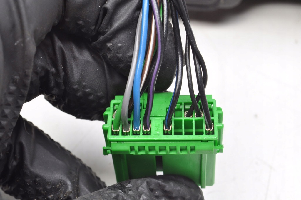 фото №10, Volvo v70 iii s80 ii зеркало левая электрический uk lift 10pin 31298833