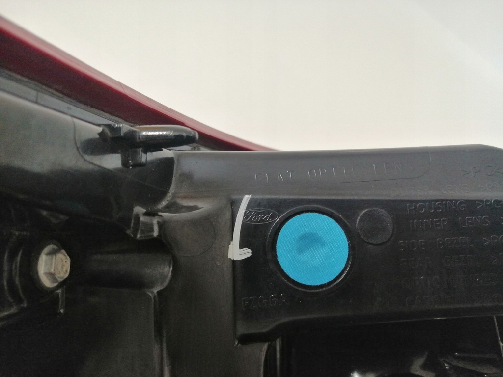 фото №10, Ford explorer vi лампа задняя правая