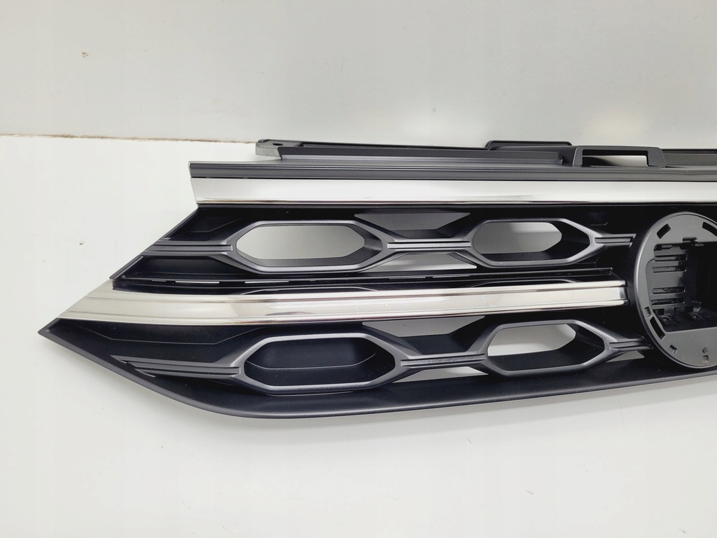 фото №3, Vw t-roc lift r-line 2ga решётка радиатора решётка радиатора