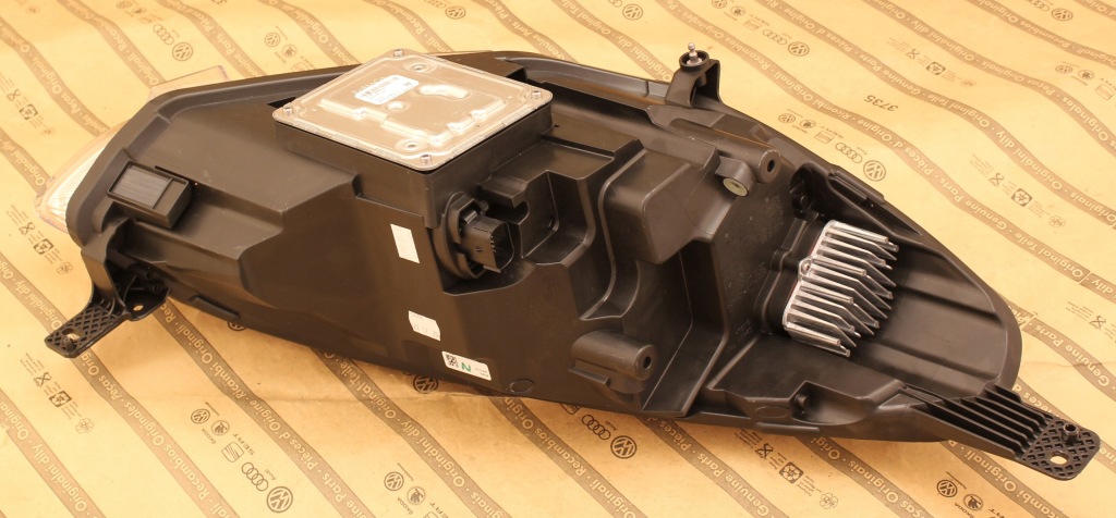 фото №2, Ford fiesta viii mk8 17+ лампа full led kpl nowa