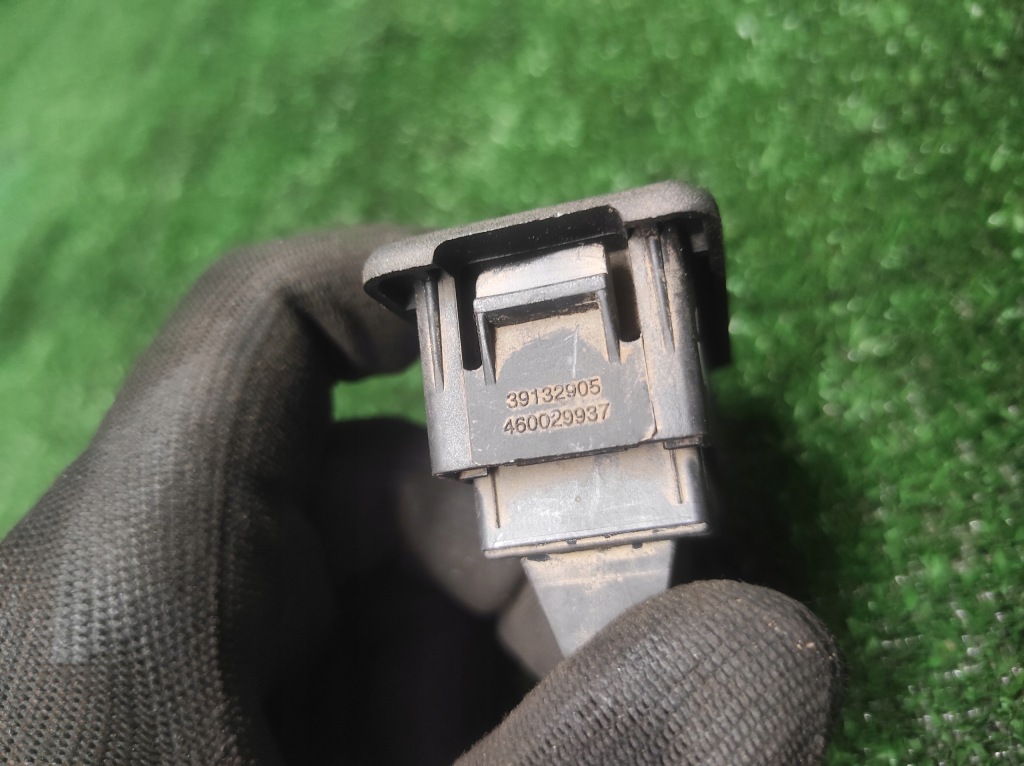 фото №3, Opel crossland вход соединитель usb 39132905