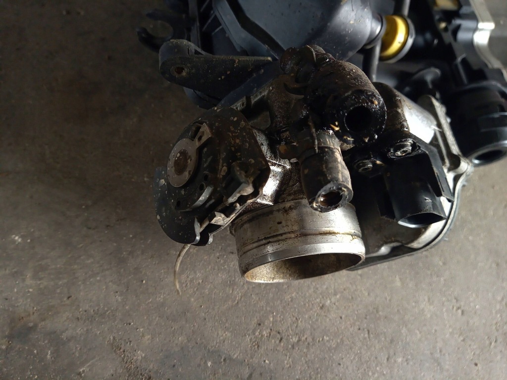 фото №12, Audi a3 s3 8l 1999 коллектор всасывающий 06a133203ag 06a133925gb a6a133205d