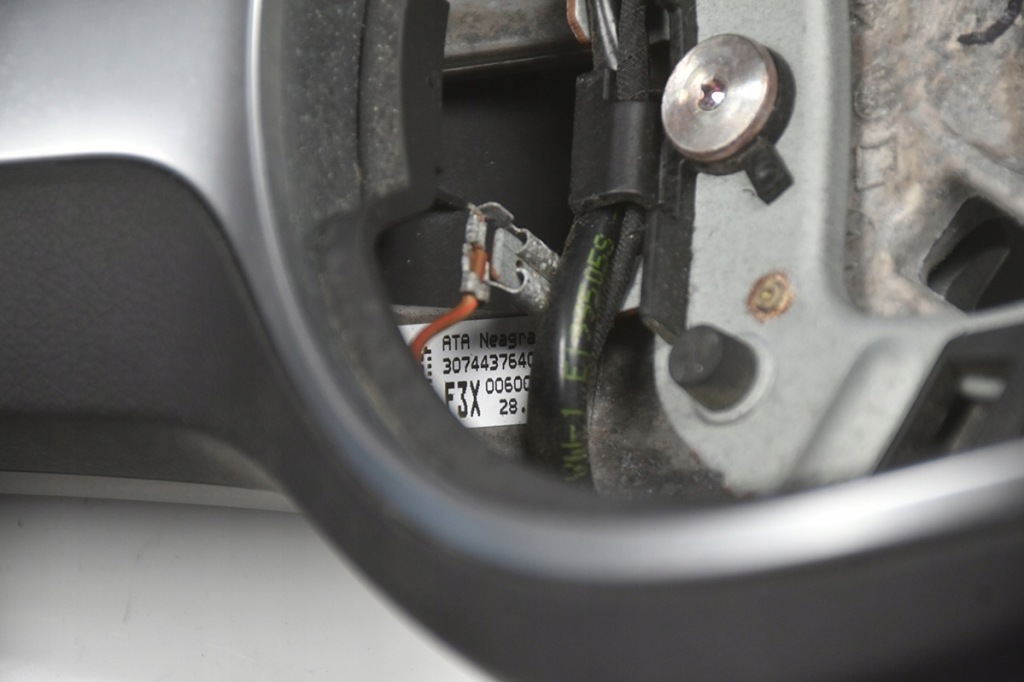 фото №7, Повітропровід багатофункціональний bmw 1 f20 f30 f31 m-pakiet пелюстки перемикання