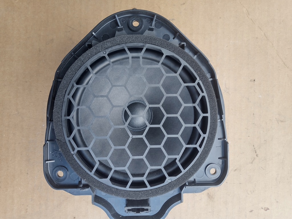 фото №1, Динамик дверь задняя audi a3 8v 8v0035411