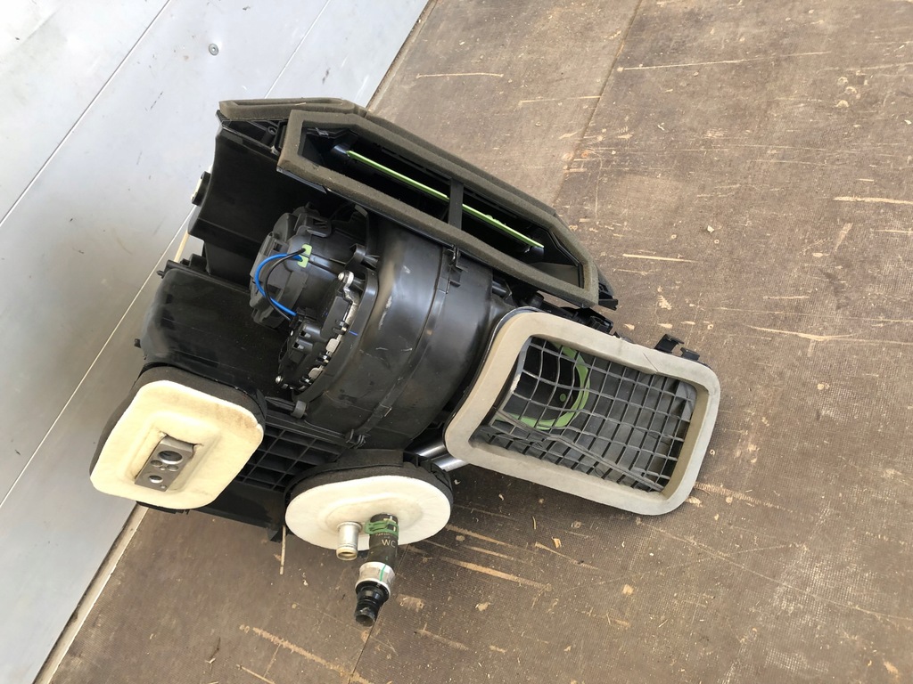 фото №7, Renault megane iv gt line отопитель