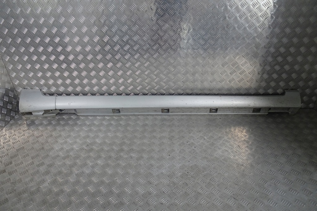 фото №1, Vw passat b7 - молдинг поріг права la7w