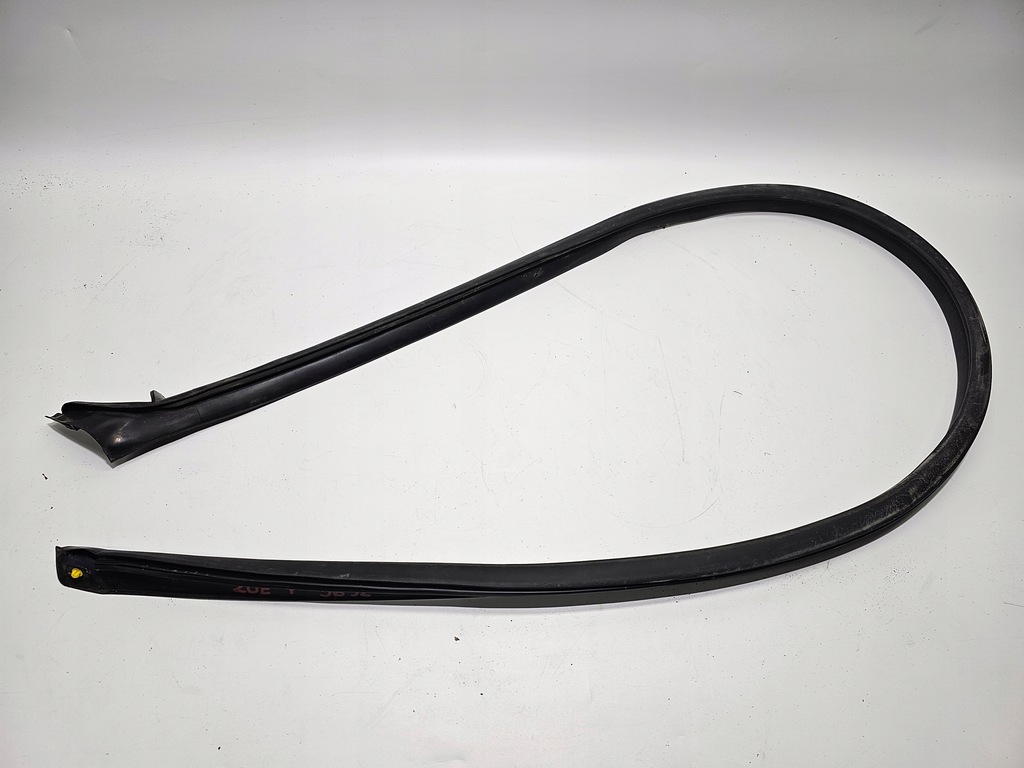 фото №1, Прокладка кузовная крыша правая renault zoe #5632