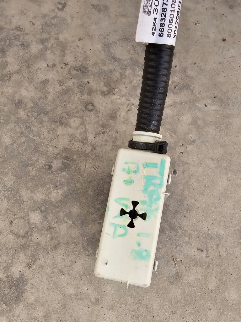 фото №10, Chevrolet trax 1.4 17- жгут электропроводка перегородка двигателя usa