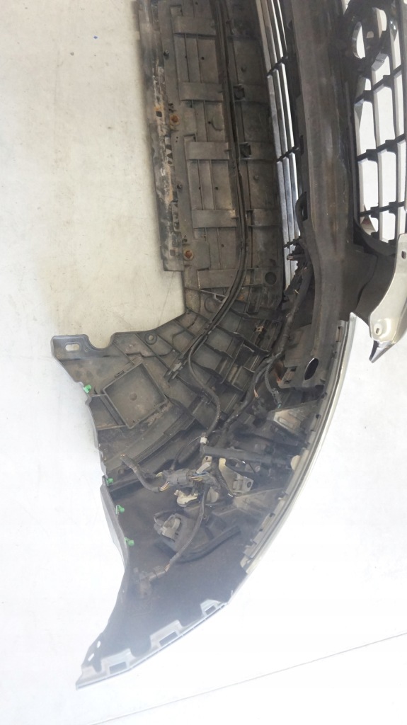 Бампер перед volvo v40 r-design 6-pdc омыватель цвет 455-16 Цена