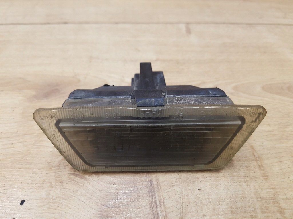 фото №1, Лампа освещение номерного знака задняя opel astra g ii hb