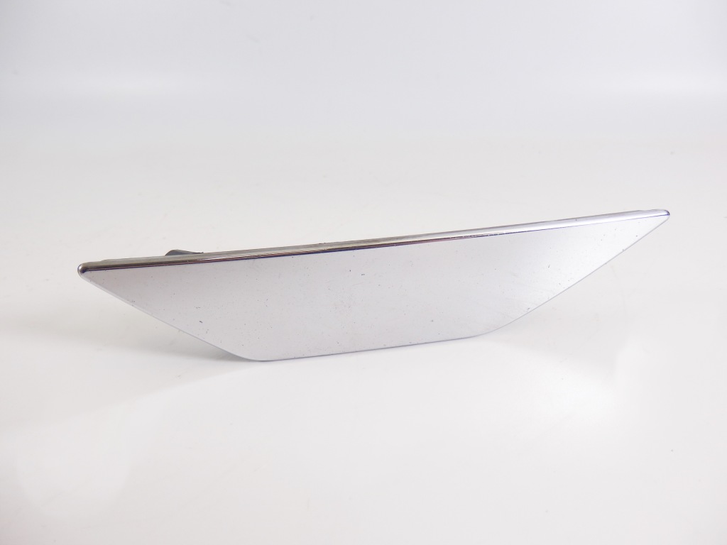 фото №1, Заглушка розпилювача права skoda superb ii lift 3t0955110b