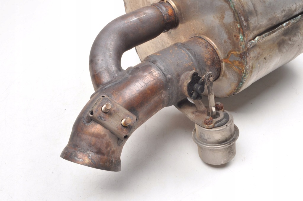 Ferrari california 4.3 выхлоп гаситель правый 277778 в Украине