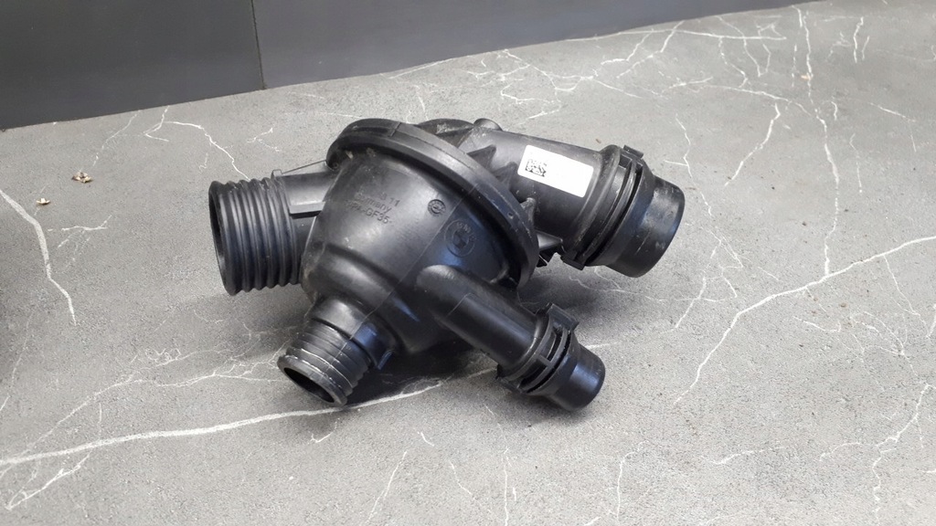 фото №1, 10106811 корпус термостата bmw e87 e81 e90